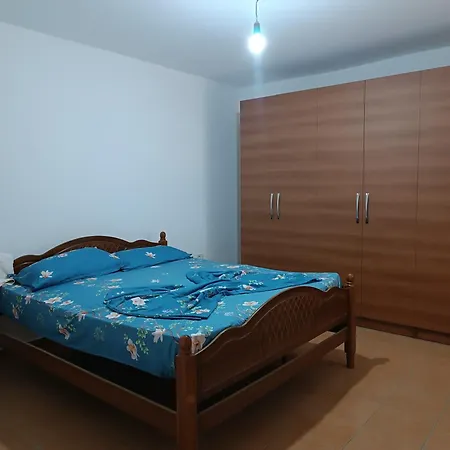 Brankolari Hostel *