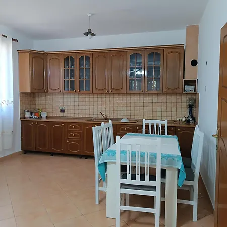Hostel Brankolari *